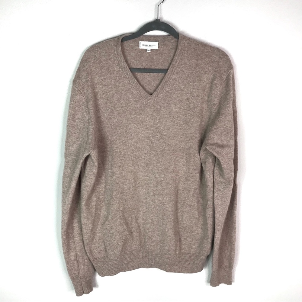 EUC Neiman Marcus Taupe V Neck Cashmere Sweater